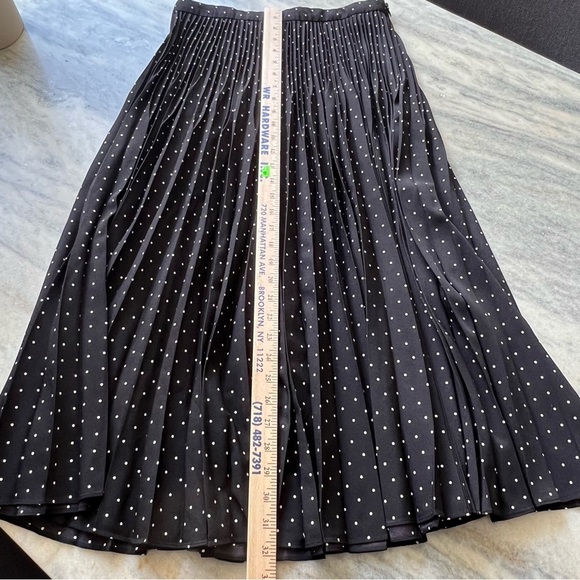 Club Monaco Black and White A-Line Skirt - Picture 5 of 7